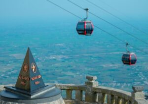 Tour Tây Ninh 1 ngày | Miệt Vườn Daily Travel Group - Núi Bà Đen, Toà Thánh Cao Đài, chùa Gò Kén