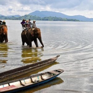 Tour 5 ngày 4 đêm: Dak Nông | Dak Lak | Gia Lai | Kontum | Đà Lạt, du khách tham quan các điểm du lịch Tây Nguyên, trải nghiệm văn hóa bản địa, cảnh sắc núi rừng và đời sống dân tộc