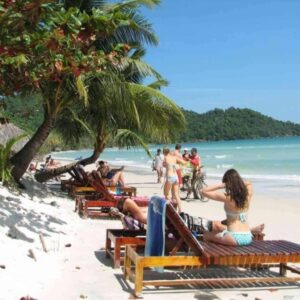 Tour Phú Quốc 3 ngày | Miệt Vườn Daily Travel Group - tắm biển Bãi Sao