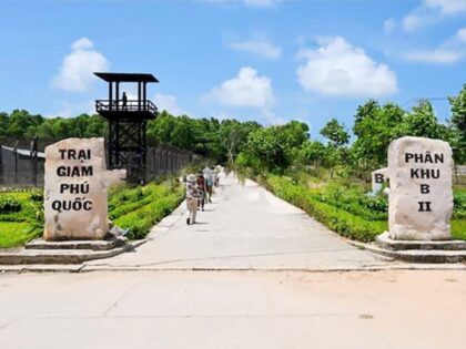 Tour Phú Quốc 3 ngày | Miệt Vườn Daily Travel - di tích nhà tù Phú Quốc
