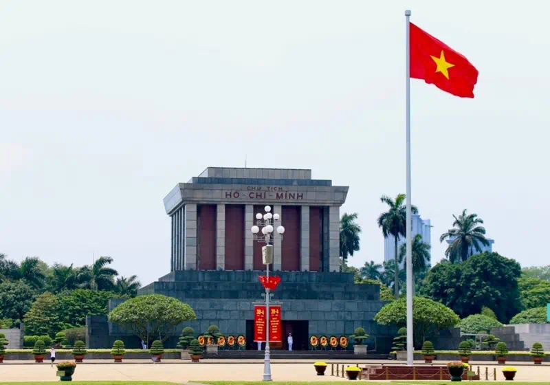 Tour Miền Bắc 4 ngày 3 đêm - Miệt Vườn Daily Travel - Lăng