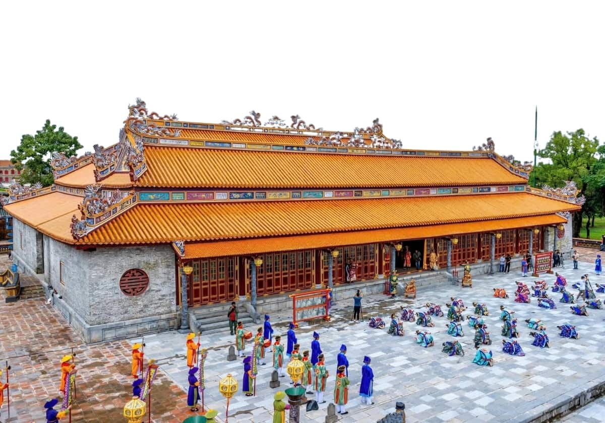 Tour Đà Nẵng 1 ngày | Miệt Vườn Daily Travel - Cố đô Huế - Điện Thái Hoà