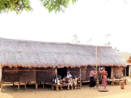 nha-dai-tay-nguyen Tour Tây Nguyên 3 ngày 2 đêm | Miệt Vườn Daily Travel - Nhà dài Ê Đê