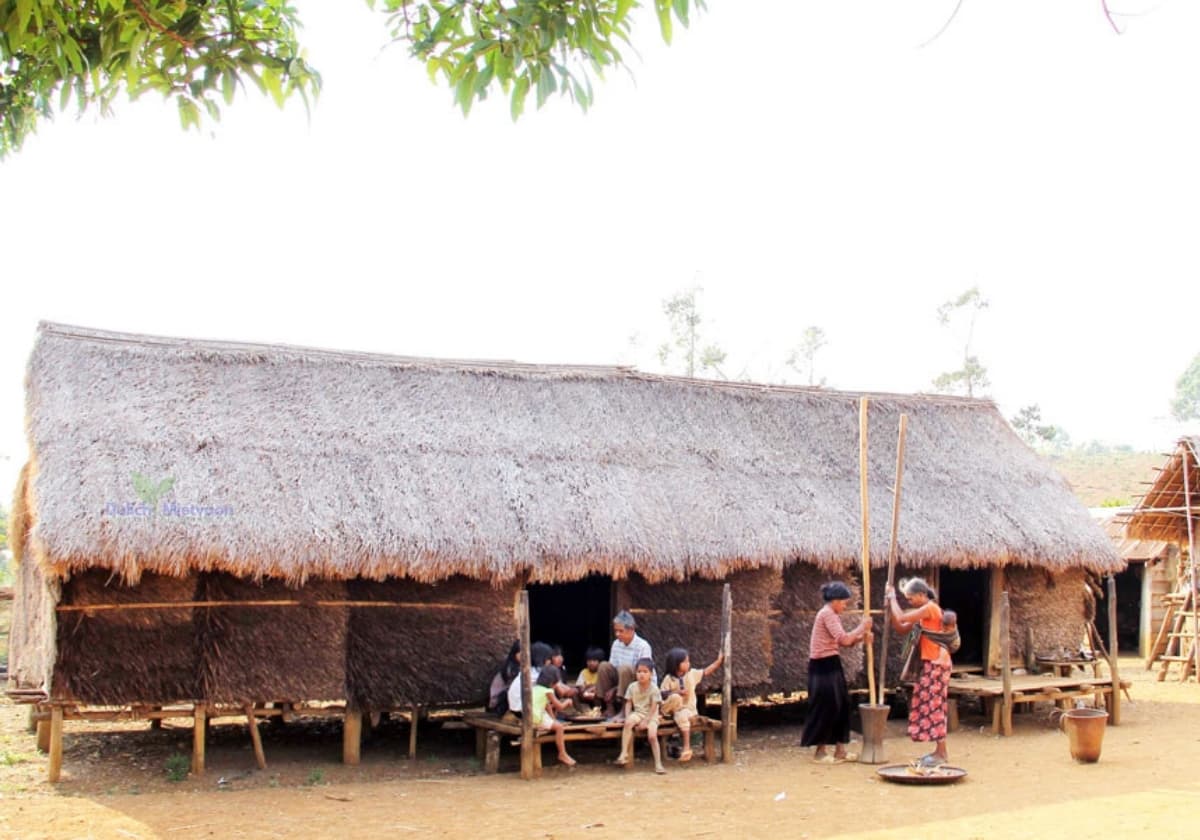 Tour Tây Nguyên 3 ngày 2 đêm | Miệt Vườn Daily Travel - Nhà dài Ê Đê